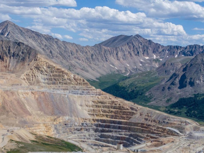 Metais para energia limpa estão sendo jogados fora nas minas