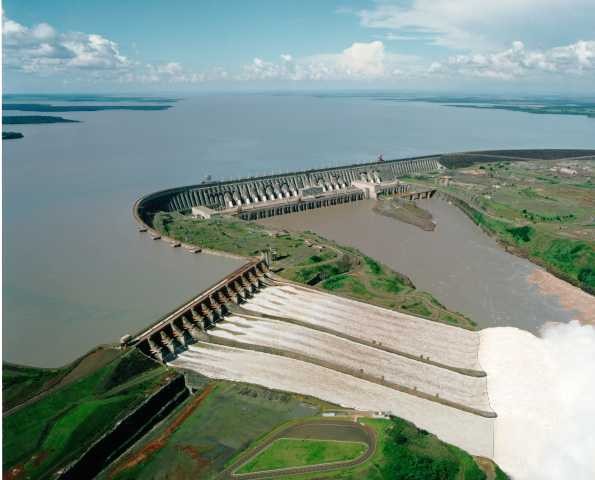 Inforçações turbinas pelton, hidreletrica, eólica e roda d'agua